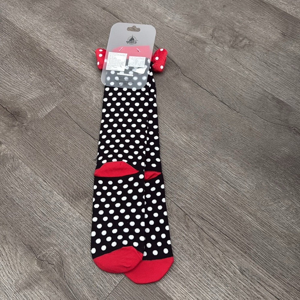 Disney’s Minnie Mouse Socks - Picture 2 of 3